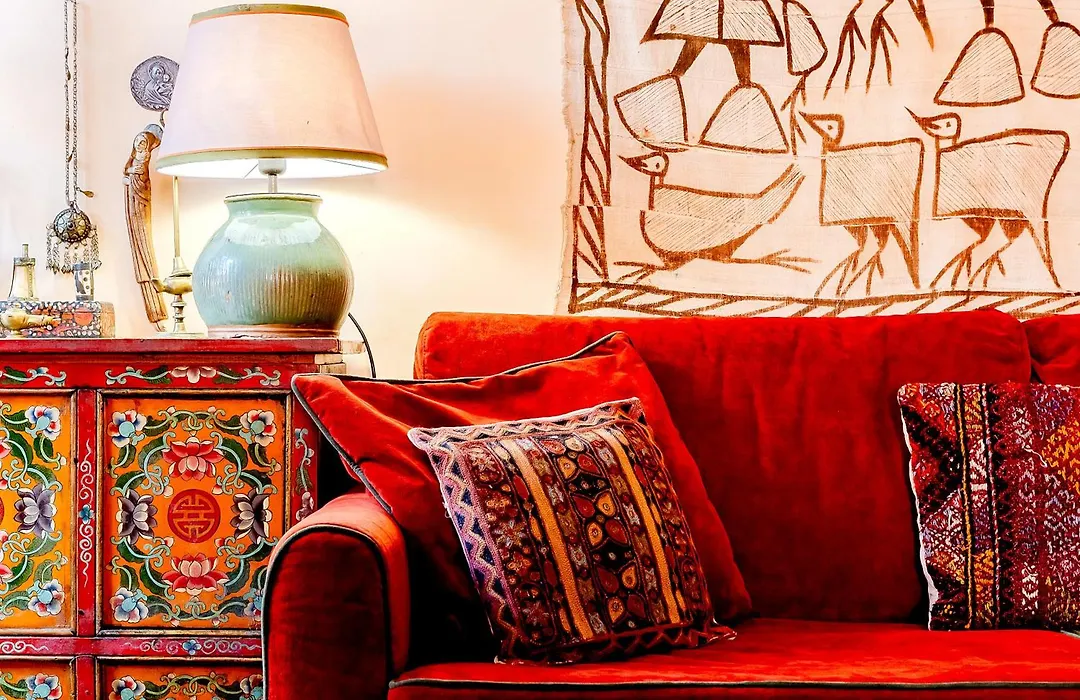 Charming Bright Colosseum Apartment-1